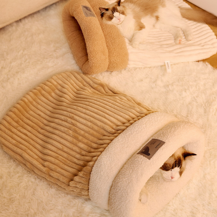 Cat Sleeping Bag | Plush CozySnug Bag – Warm & Secure Rest