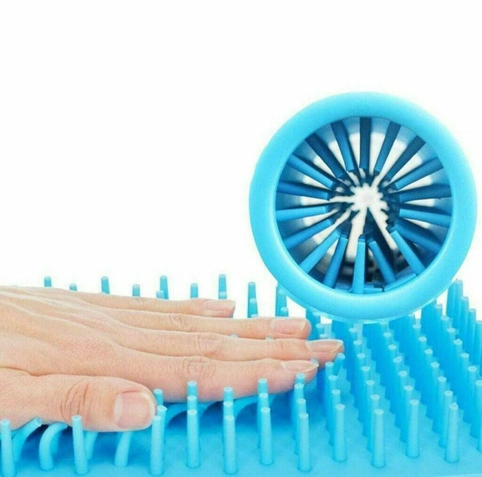 Dog Paw Cleaner Cup – Portable Paw Washer for Clean Paws After Walks