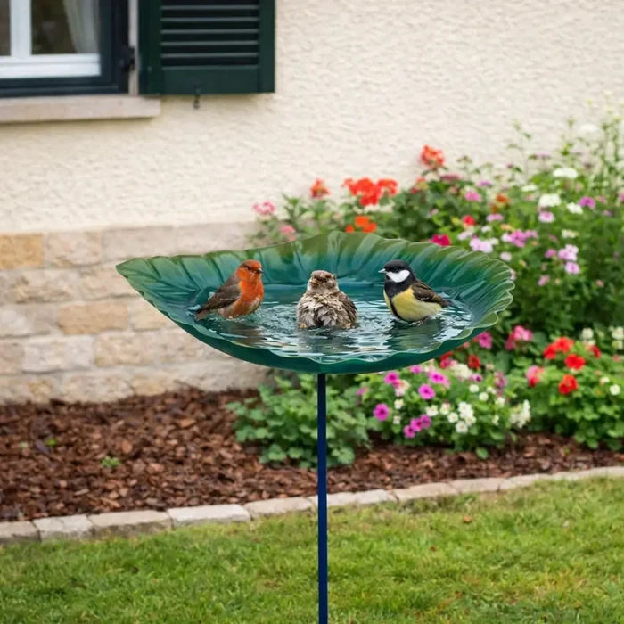 Outdoor Bird Bath & Bird Feeder Station with Ground Stake – Decorative Metal Leaf Design
