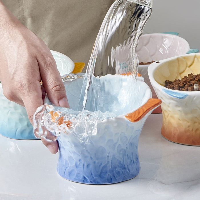 Raised Ceramic Cat Bowl – Cute Fish-Shaped Elevated Food & Water Bowl