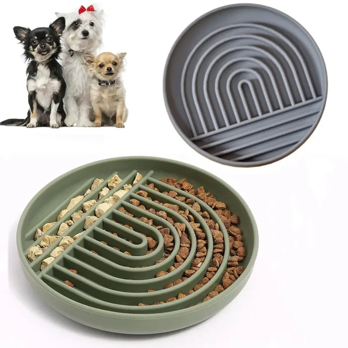 Silicone Dog Lick Mat for Dogs & Cats – Non-Slip Slow Feeder Mat