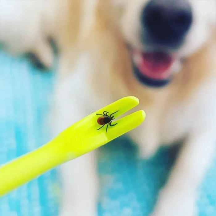 Tick Remover Tool for Dogs & Pets – Safe Flea & Tick Removal Device
